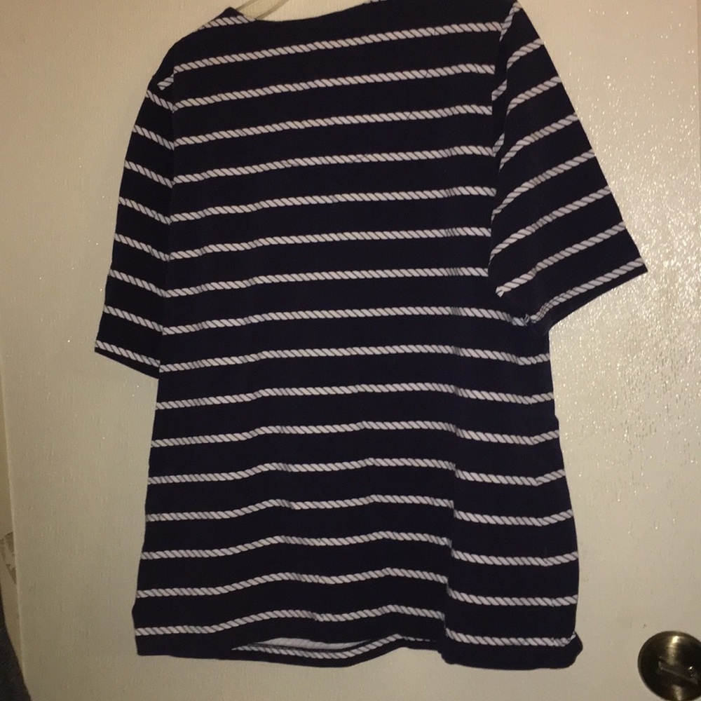 Tee - Picture 4 of 4